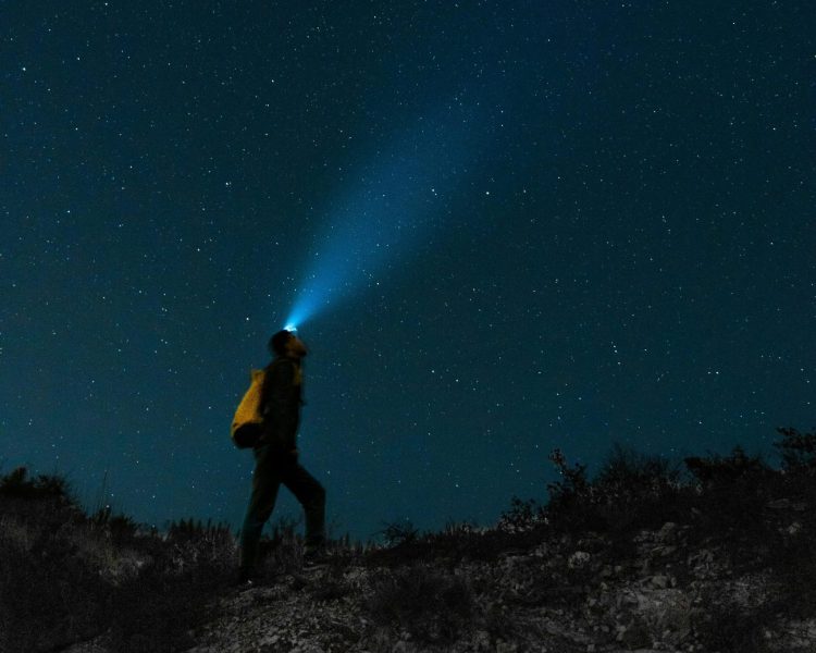 Observación de estrellas en la Sierra de Guara
